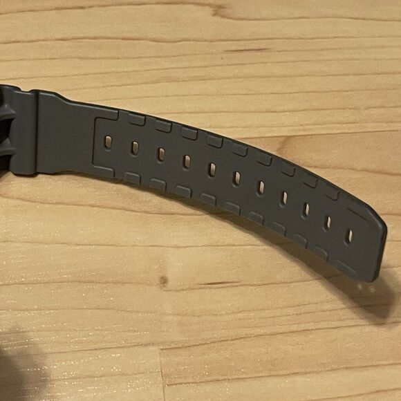 Casio G-Shock DW-056SD-8S Silver Dragon Men's Square 056 5600 Digital Watch - Picture 10 of 12